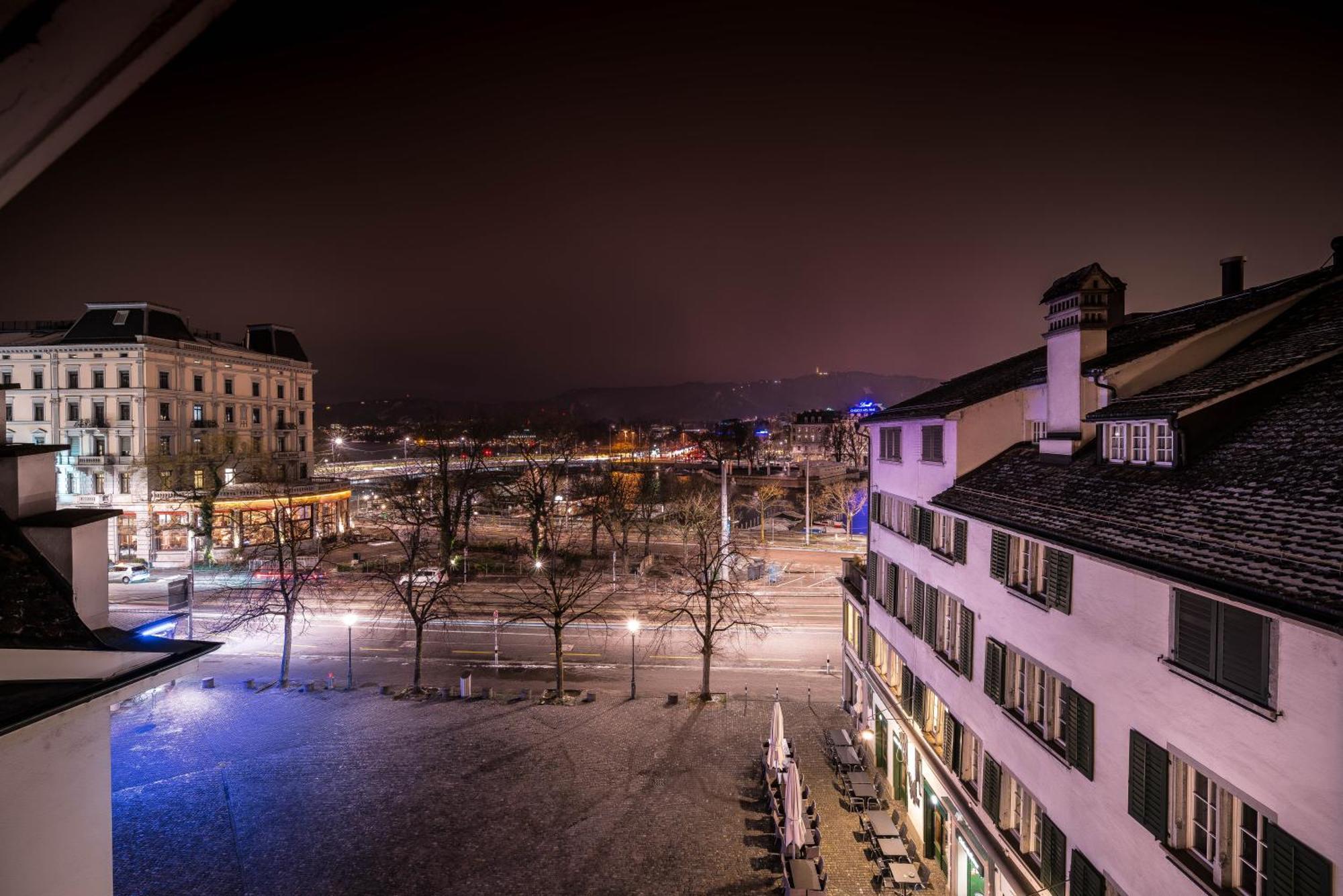 Lake Side Location Bellevue *