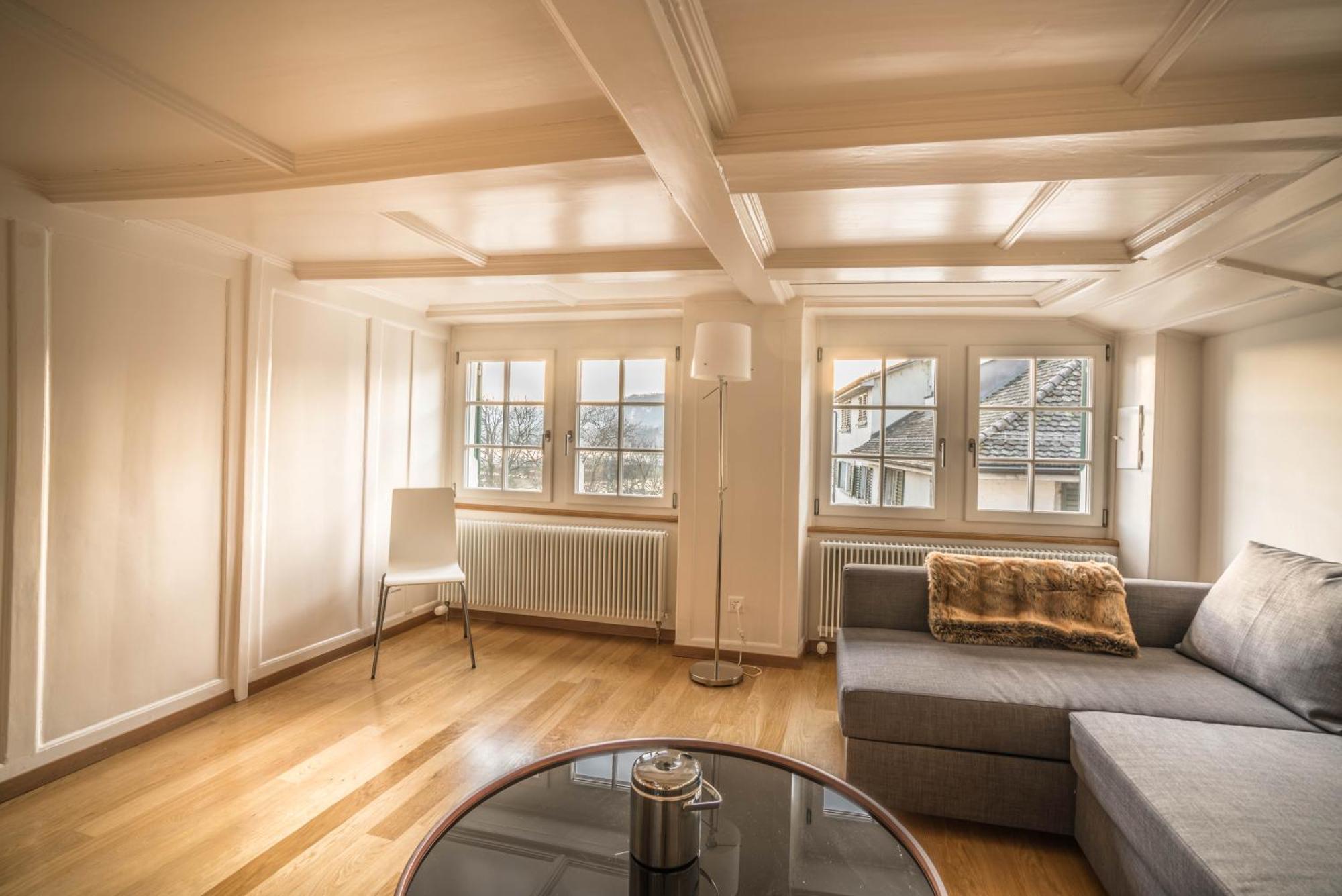 Lake Side Location Bellevue