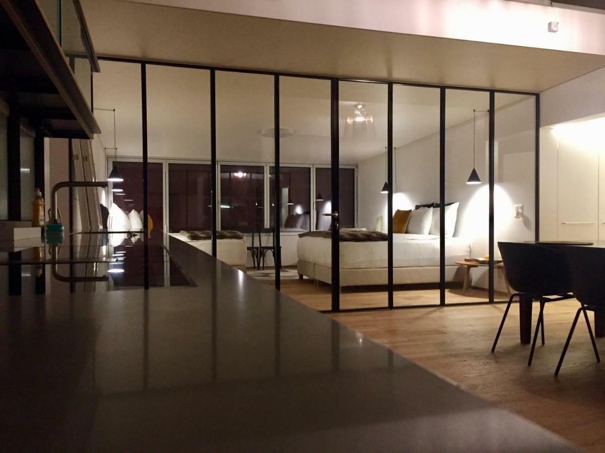 The Crown Penthouse Bellevue Apartment