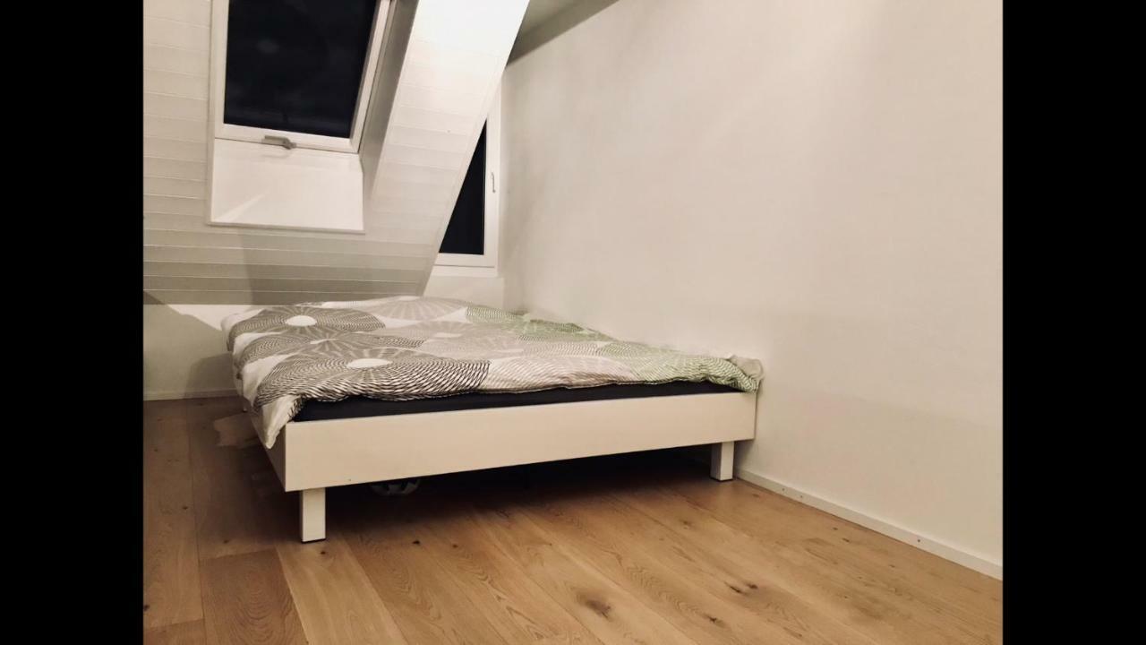 Luxury Penthouse Apartment *