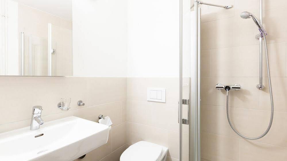 Aparthotel Swiss Star District 3 - Contactless Self Check-in Zurich