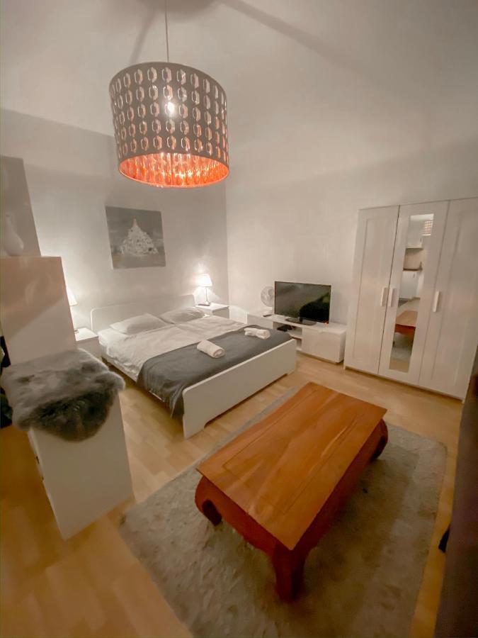 Apartment Lakeside Center Zurich