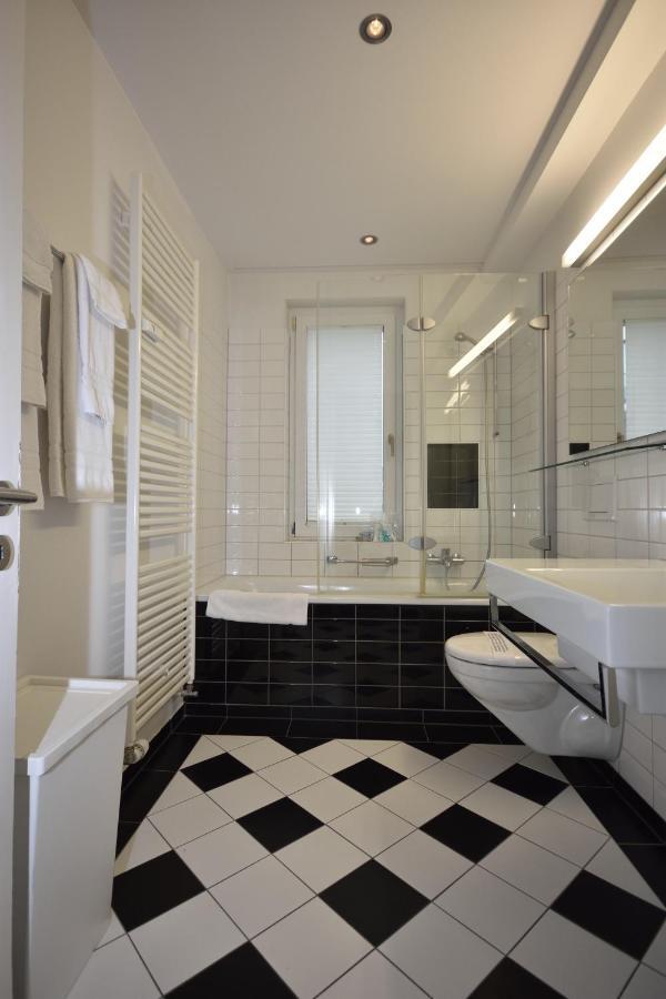 Apartment Amazing 2br Near - Flower 33