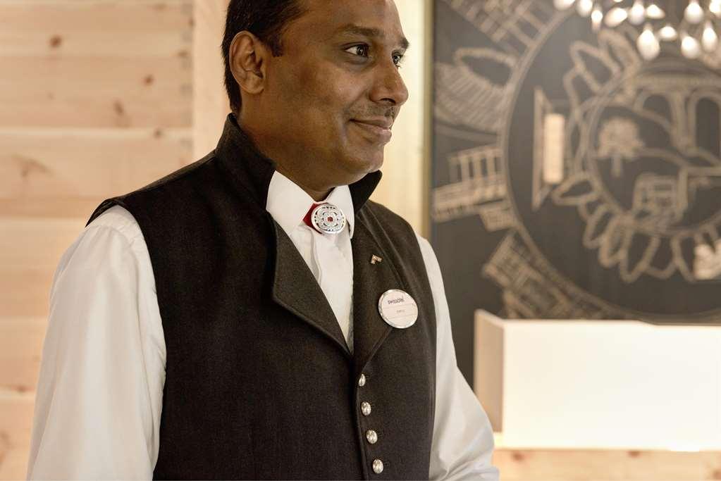 Becozy Self Check-in & Pop-up Hotel 4*