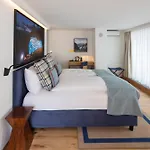Fred Leonhardstrasse - Mobile Check-in Hotel