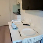 Cozy Urban Studio In The City Be-17