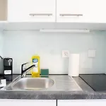 Cozy Urban Studio In The City Be-17