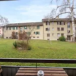 Cozy 2 Bedroom Apartment In Zurich