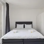 Urban Oasis With Queen Bed And View Be-49