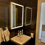 Luxury, Quiet Flat Overlooking * Zurich