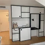 Lindas Apartment Am Zuerich Bellevue