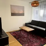 Charming 1Br Flat In The City Centre - West9