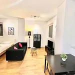 Zurich City Dream Studio Sh04L