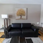 Fantastic 1 Bedroom Flat, City Center, Near Lake - Sf15