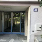 Bright Studio In The City Center - Greenyard 1