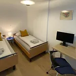 H4 Family Apartment, Central, Quite, Modern