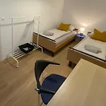 H4 Family Apartment, Central, Quite, Modern