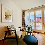 New With Sunny Terrace & Air Condition Apartment *