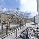 Boho Suite Zuerich - 80 Qm, 3 Schlafzimmer, Balkon & Zugang Zur Dachterrasse Mit Grill & Seesicht