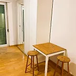 Beautiful Flat, Zurich City Center With Balcony Schloss - Self Checkin