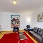 Apartment Charming Flat Near - Fb7