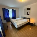 Nice 1Br Flat In The City Center - Crown 3