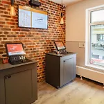 Easyhotel Zuerich City Main Station