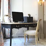 Montana Hotel