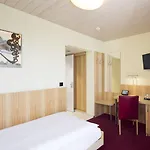 Fred Leonhardstrasse - Mobile Check-in Hotel Zurich