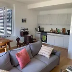 Beautiful Apartment In Central Zurich