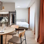 Sunday Aparthotel