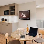 Sunday Aparthotel