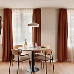 Sunday Aparthotel