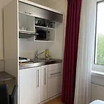 Apartment Swiss Star Irchel - Self Check-in Zurich