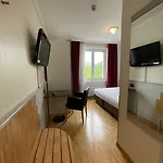 Apartment Swiss Star Irchel - Self Check-in Zurich