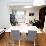 Steps From Sihlcity Free Parking Dining And Transit Apartment *