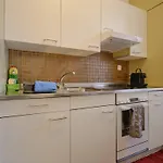 Stilvolles Apartment Im Zuercher Trendquartier