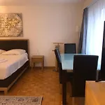 Fantastic Studio In The City Center - Sky2