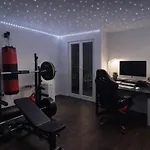 4-Bed Apartment Central Zurich