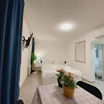 City Center Studio Apt close to Zürich HB