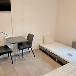 City Center Studio Apt close to Zürich HB