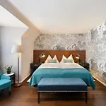 Design & Lifestyle Hotel 3*