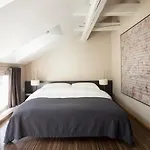 Hotel Altstadt 3*