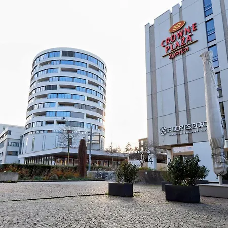 - Business Albisriederplatz Apartment *