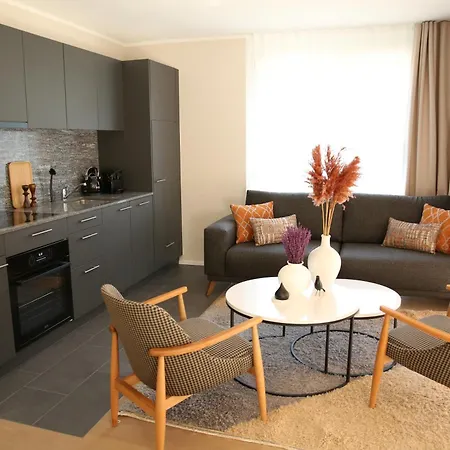 Aparthotel Lamira Serviced