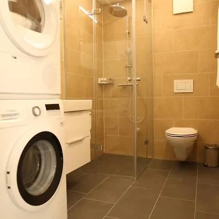 Aparthotel Lamira Serviced