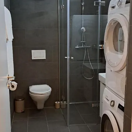 Lamira Serviced Aparthotel 4*