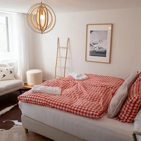 - Kreis 6 Apartment Zurich