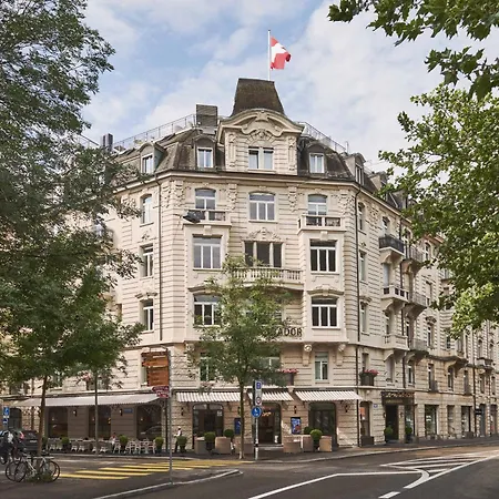 Hotel Small Luxury Ambassador
