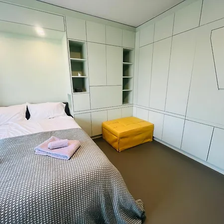 Modern Living, Luxe Apartment Zurich